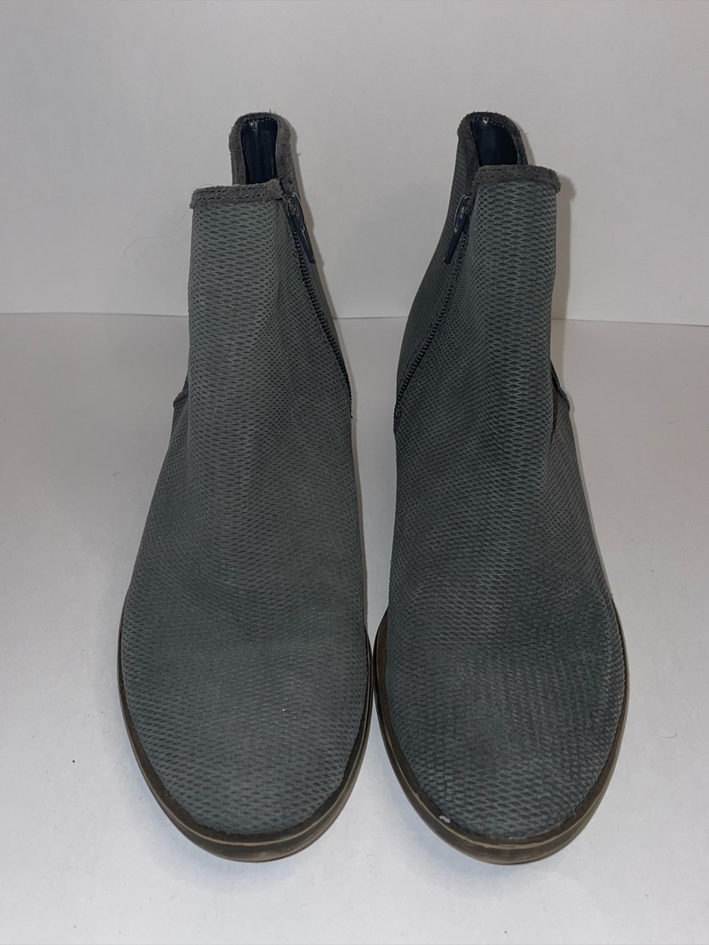 Kensie Grey Gerona Textured Small Heel Bootie 10M Shoes